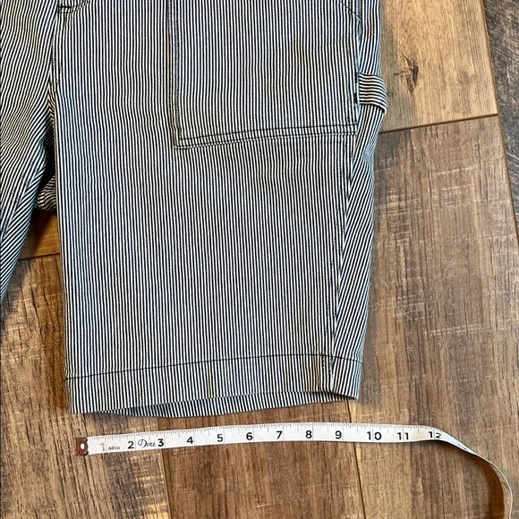 Duluth Trading Co Women’s Carpenter Jean Shorts Size 14 - Picture 11 of 11